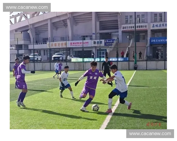 聚焦中国高中足球联赛精彩直播全程呈现青少年赛事风采魅力绽放光